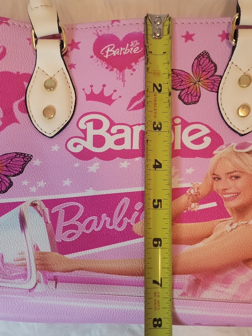 Barbie Movie Pink Graphic Purse with Cream Handles. - Picture 7 of 9